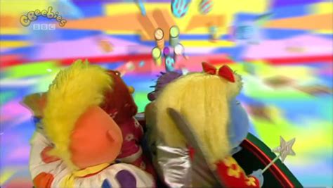 hot tweenies|CBEEBIES Tweenies Series 1 Episode 41 Hot And Cold.